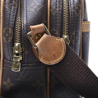 Louis Vuitton Monogram Reporter PM 13 of 17