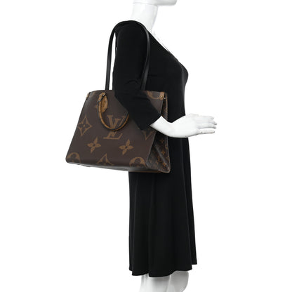 Louis Vuitton Reverse Monogram Giant Onthego MM 2 of 9
