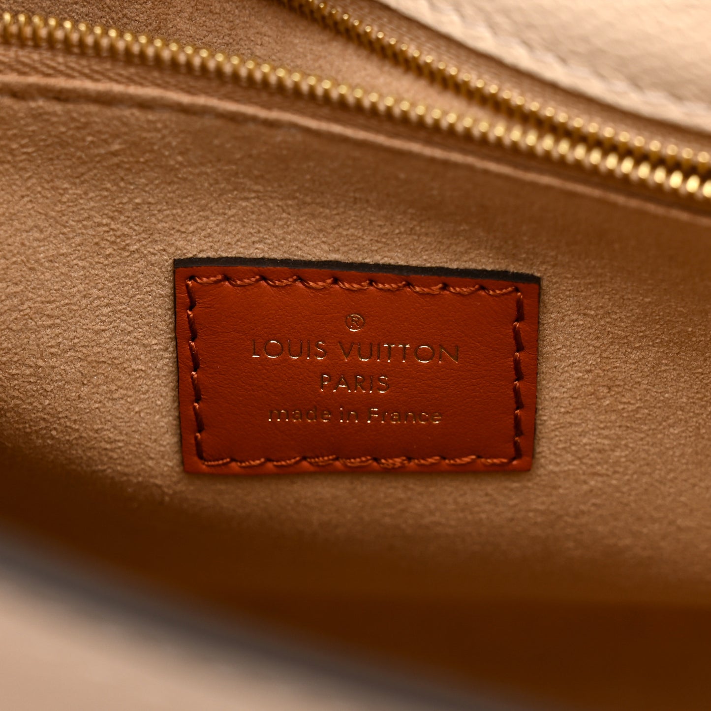 Calfskin Monogram Tufting On My Side Galet