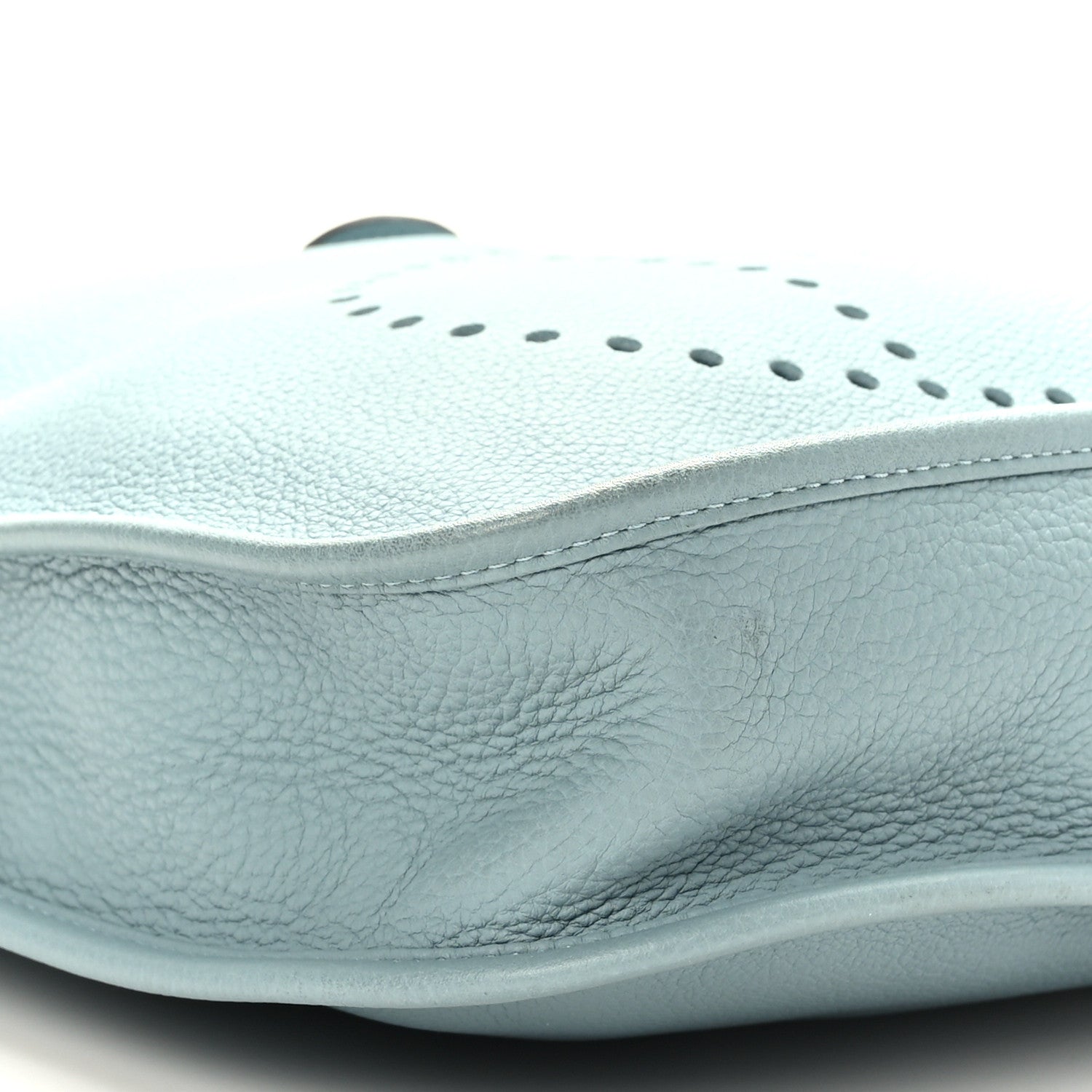 Hermes Taurillon Clemence Evelyne PM Ciel 7 of 8