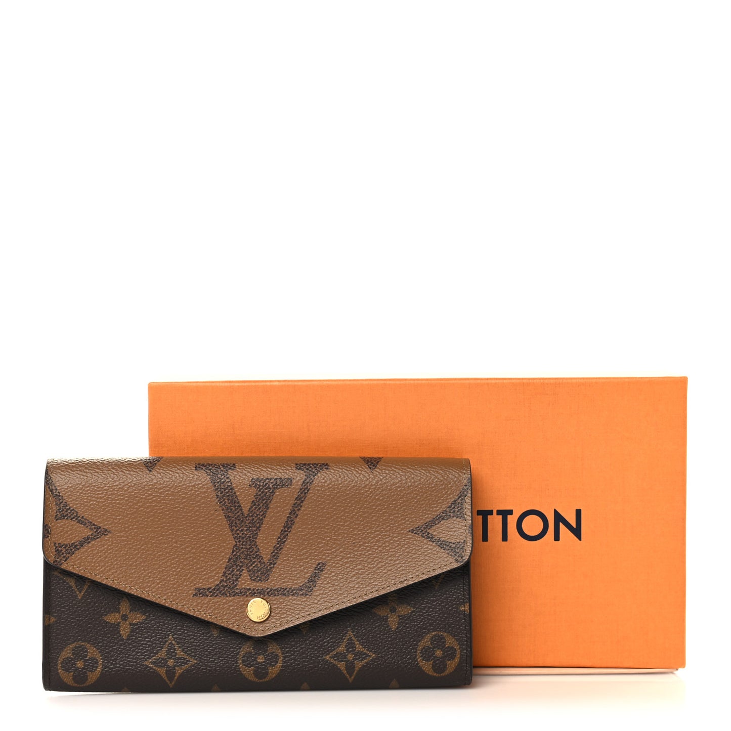Reverse Monogram Giant Sarah Wallet