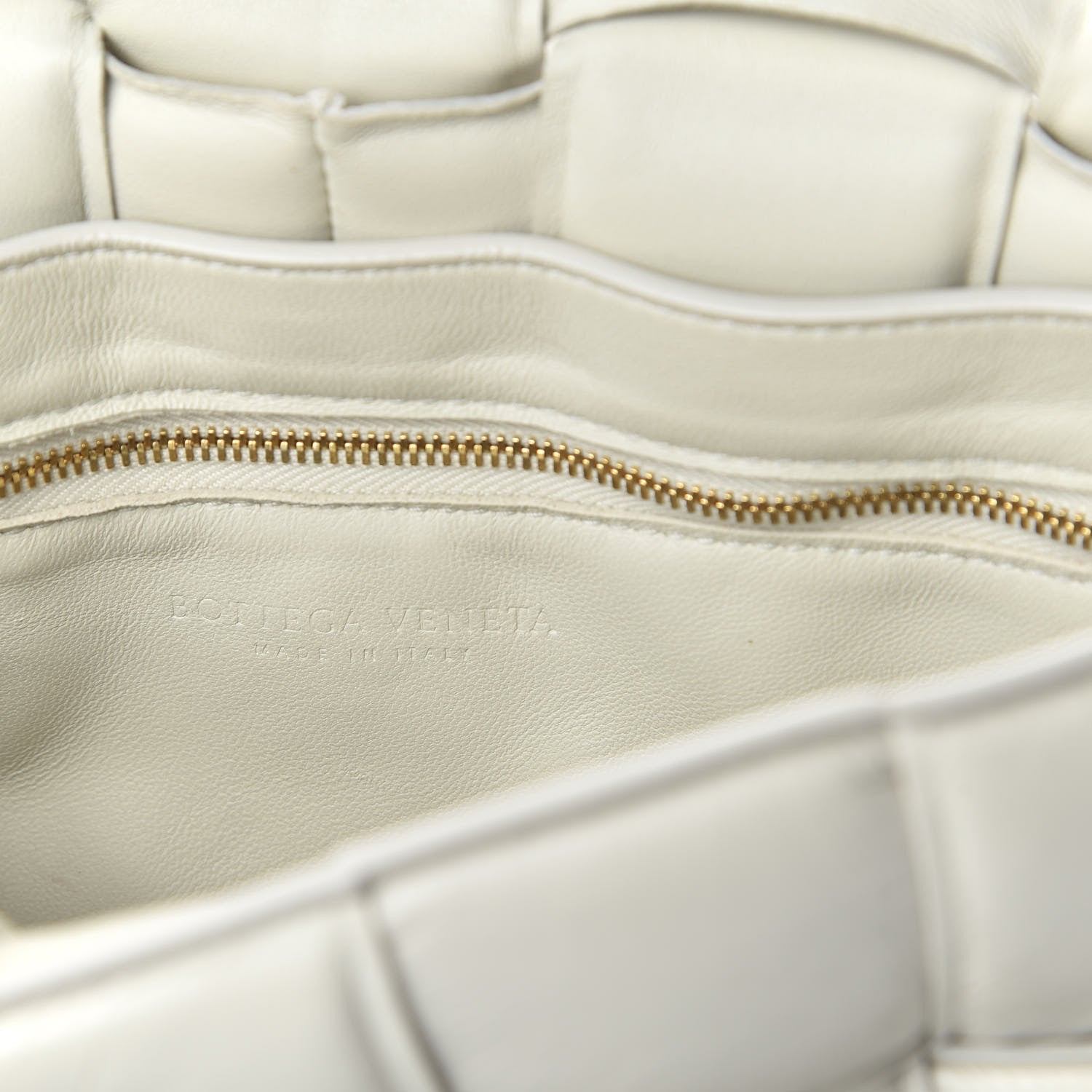 Bottega Veneta Paper Calfskin Maxi Intreccio Padded Cassette Crossbody Bag White 6 of 11