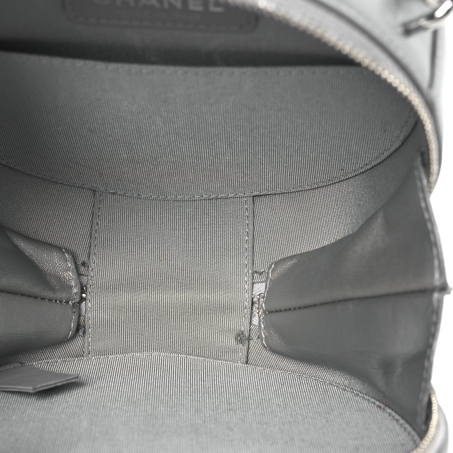 Chanel Metallic Glazed Calfskin Round As Earth Evening Bag Silver 11 of 14