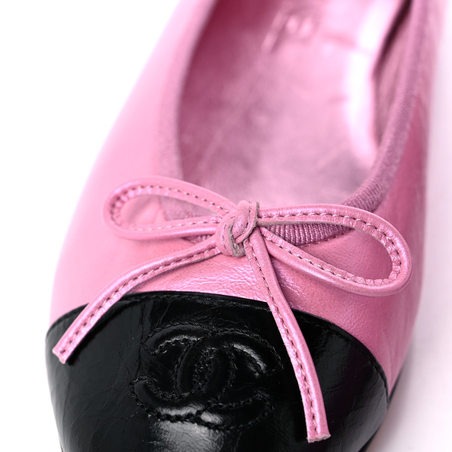 Laminated Crumpled Lambskin Cap Toe CC Ballerina Flats 37.5 Pink Black