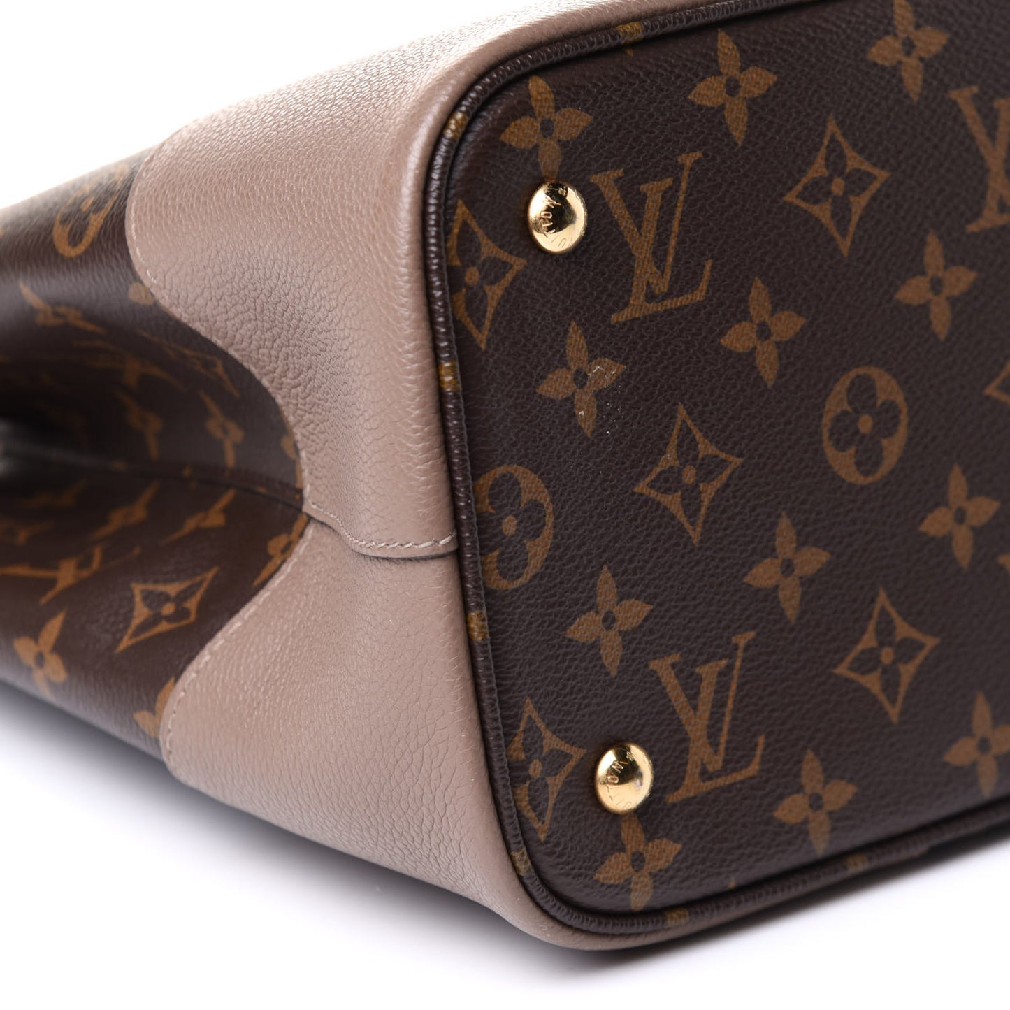 Monogram Flandrin Taupe Glace
