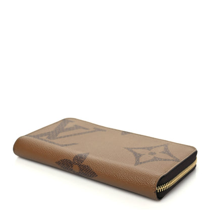 Louis Vuitton Reverse Monogram Giant Zippy Wallet 7 of 7