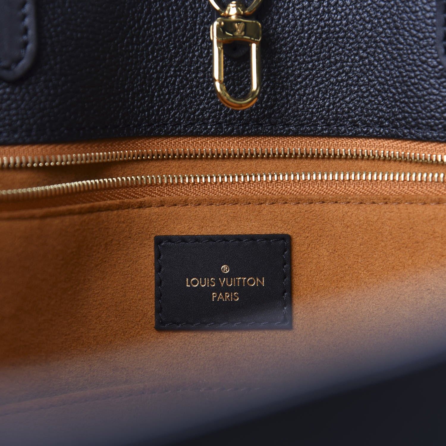 Louis Vuitton Empreinte Monogram Giant Onthego GM Black 8 of 11