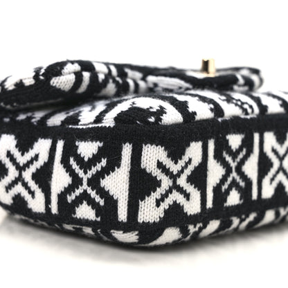 Chanel Cashmere Knit Coco Neige Flap Black White 9 of 10