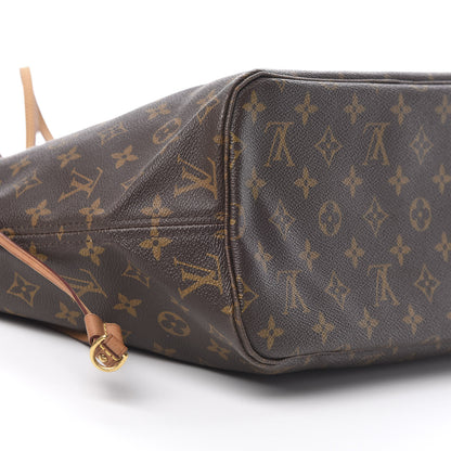 Louis Vuitton Monogram Neverfull MM 9 of 14