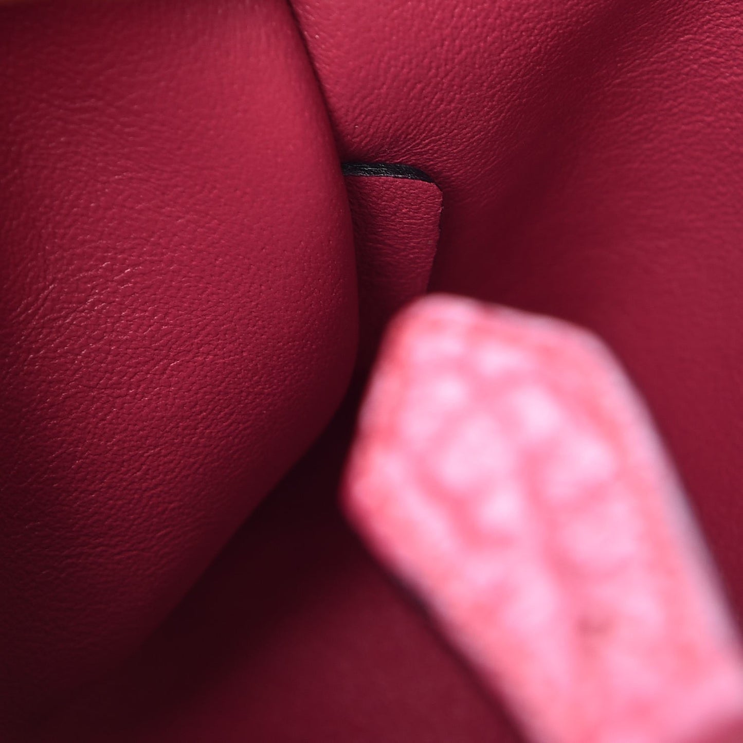 Signature Grain Calfskin Check Embossed Small Canterbury Tote Fuchsia