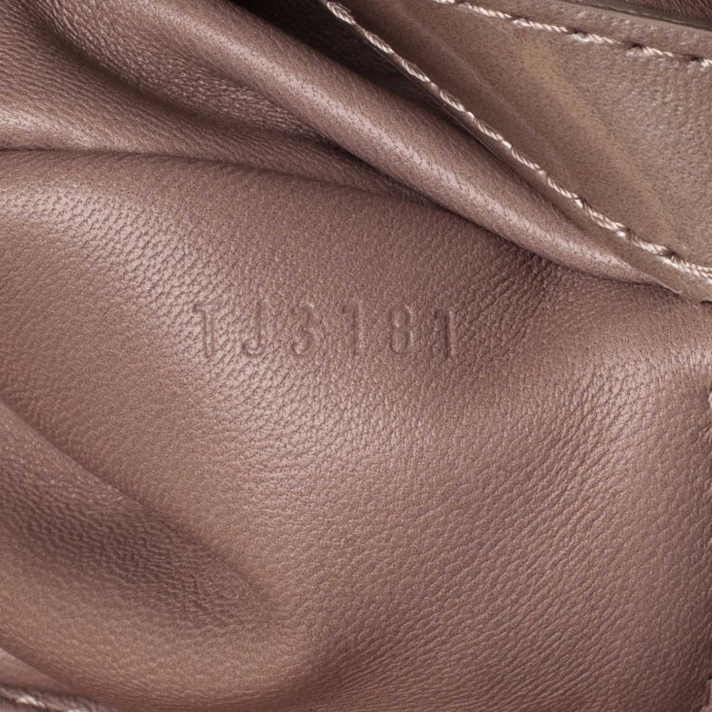 Patent Lambskin Fascination Lockit Gris