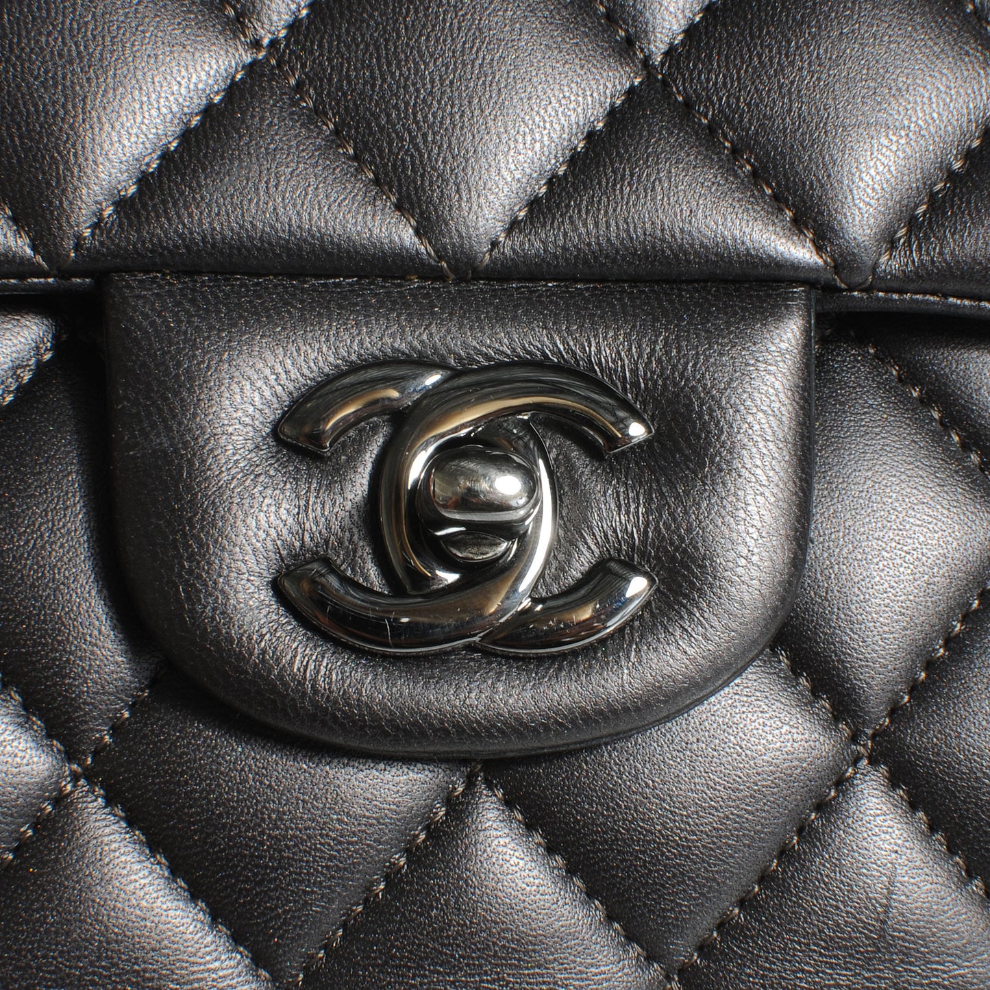 Lambskin Medium Double Flap Dark Metallic Grey