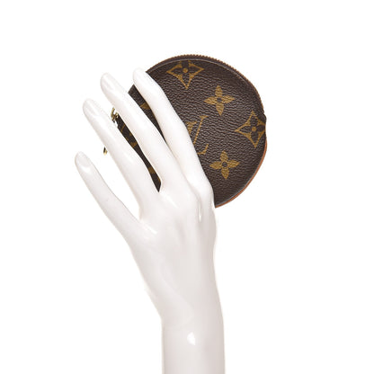 Louis Vuitton Monogram Round Coin Purse 2 of 6