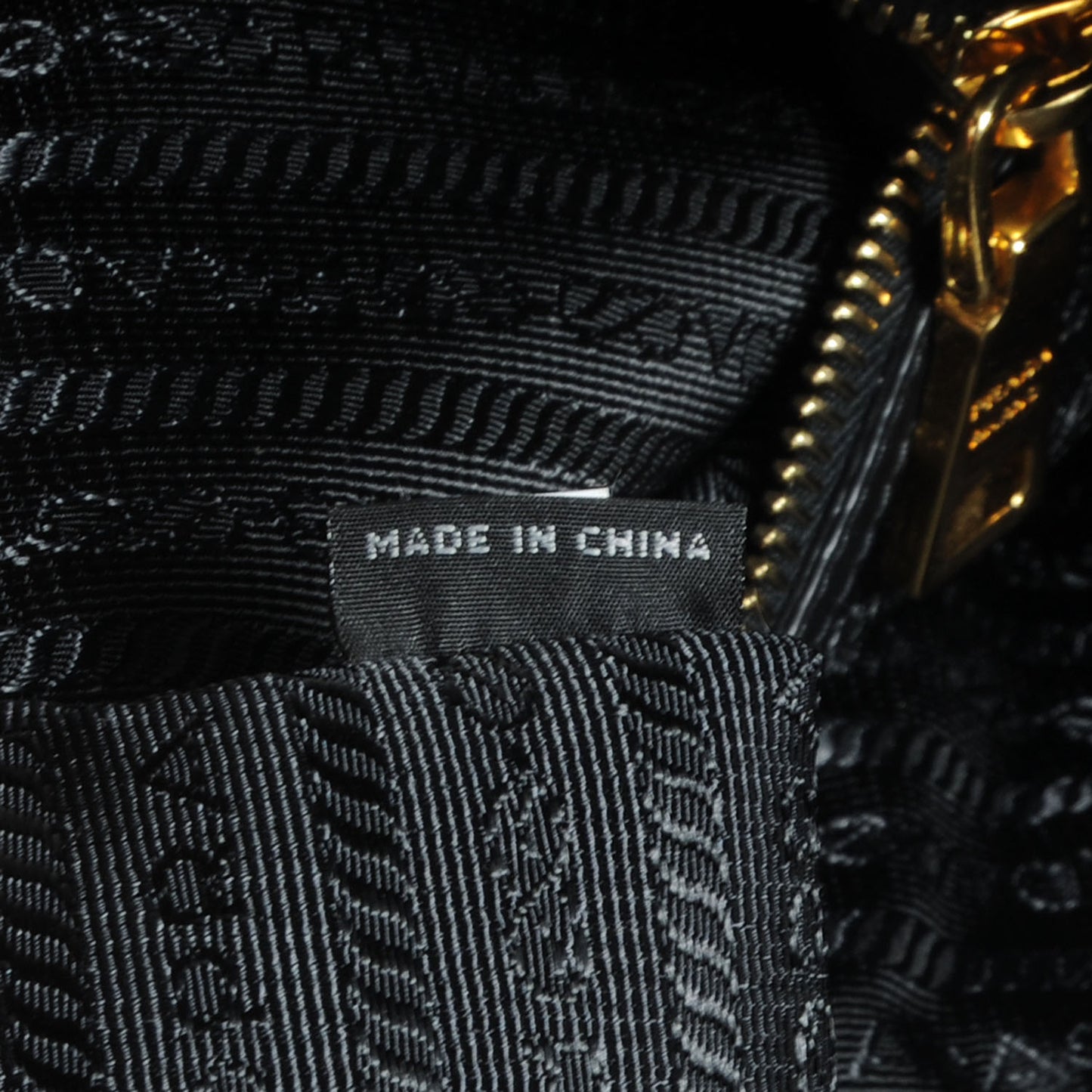 Deerskin Zipper Detail Tote Black