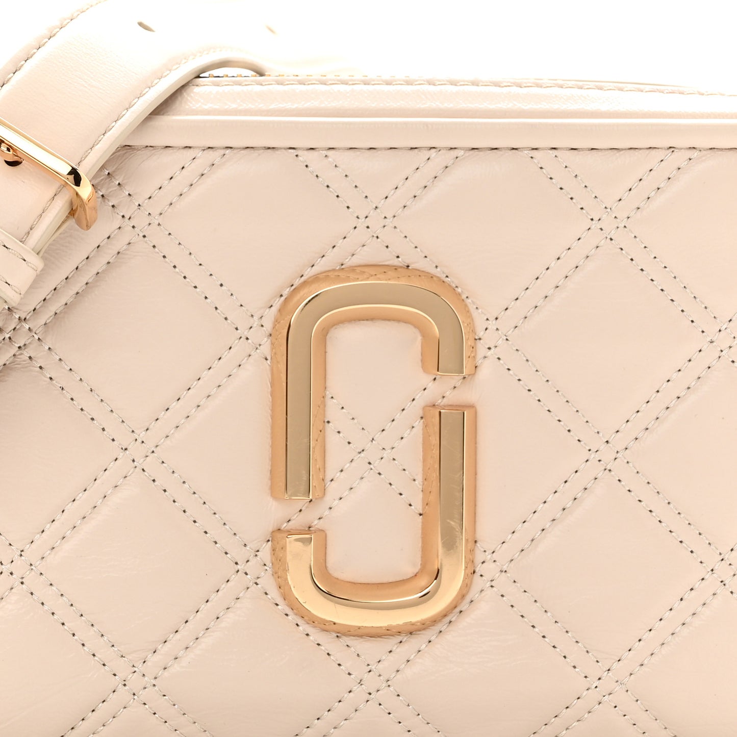 Calfskin Quilted The Softshot 21 Bag Ivory