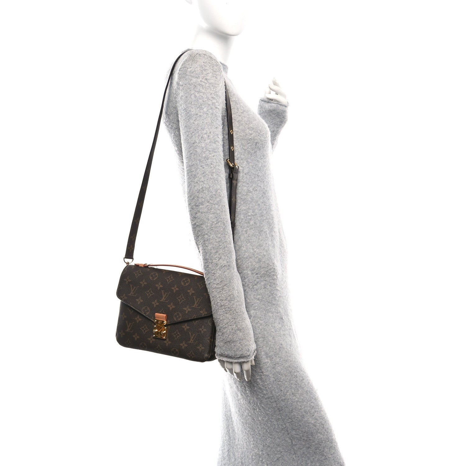 Louis Vuitton Monogram Pochette Metis 2 of 11