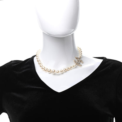 Chanel Graduated Pearl CC Short Necklace Gold 2 of 6