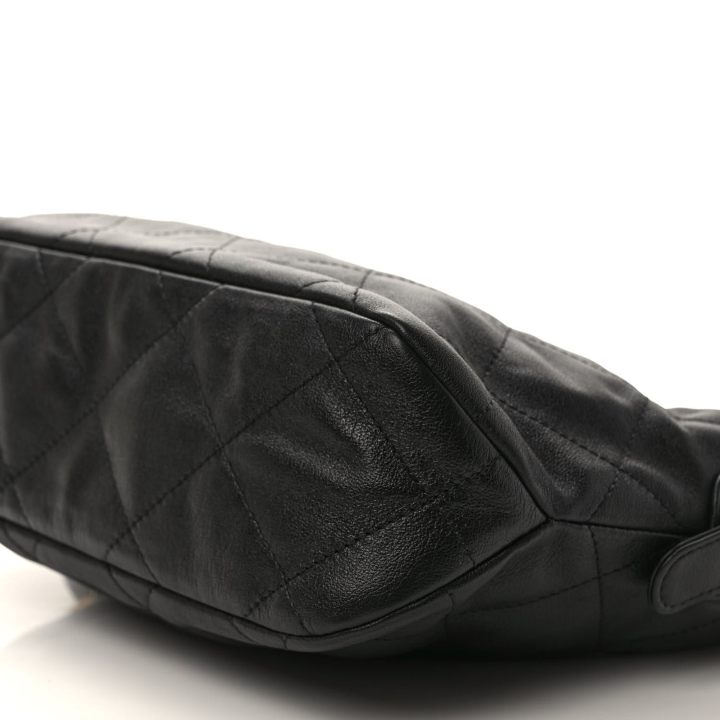 Calfskin Quilted Daily Hobo Black