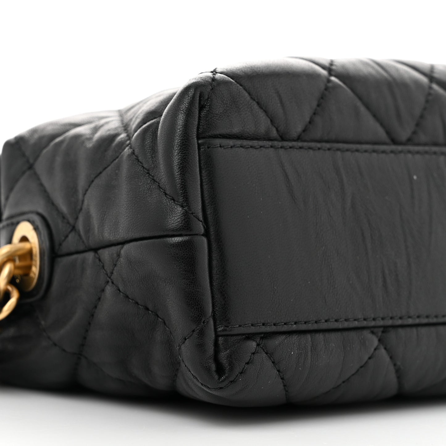 Crumpled Lambskin Quilted Small CC Links Shoulder Bag Black