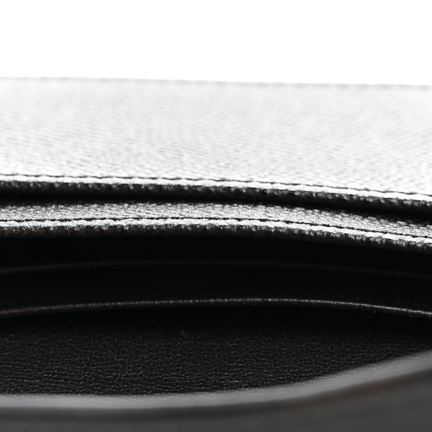 Grained Calfskin Saddle Card Holder Black