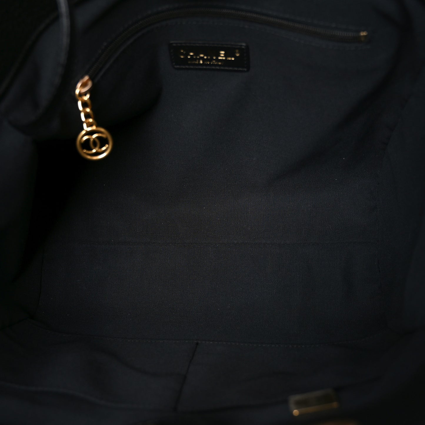 Calfskin Small Deauville Tote Black