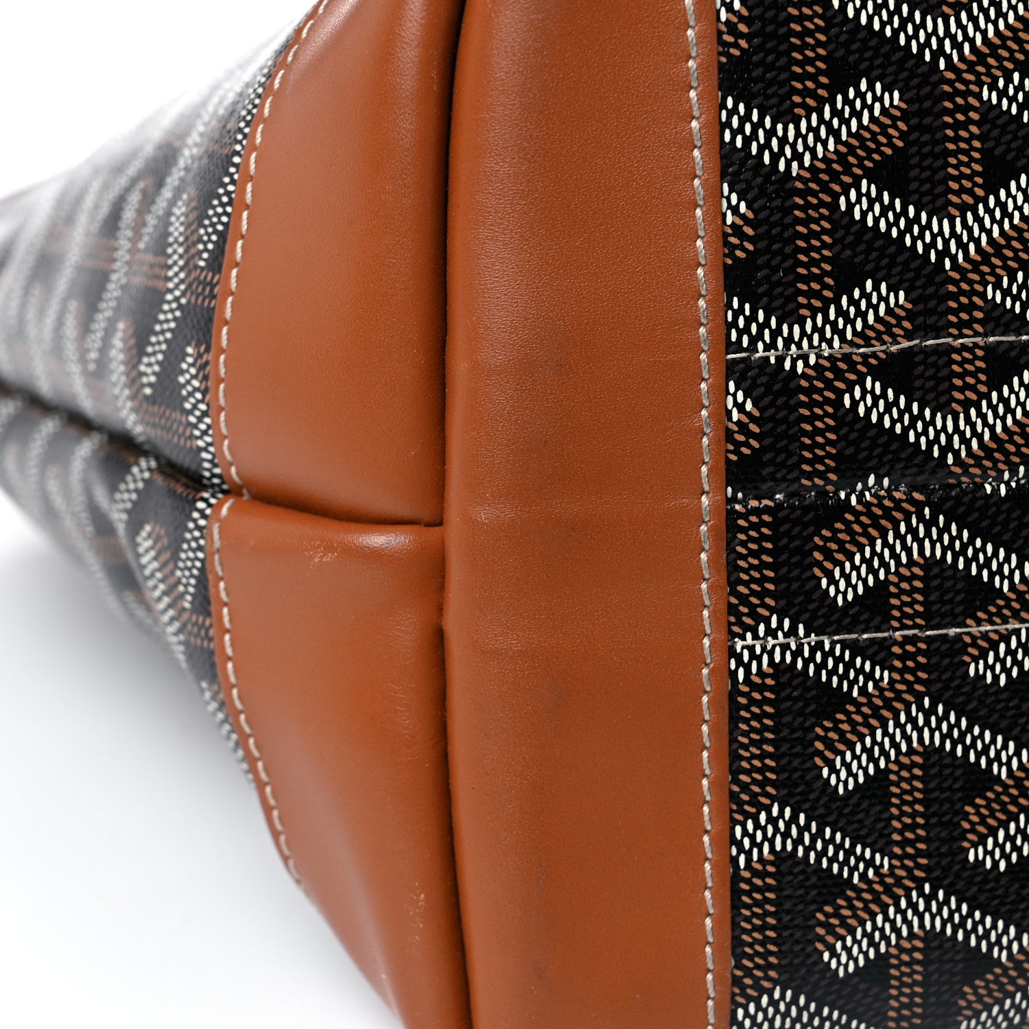 Goyard Goyardine Bellechasse PM Black Gold 16 of 21