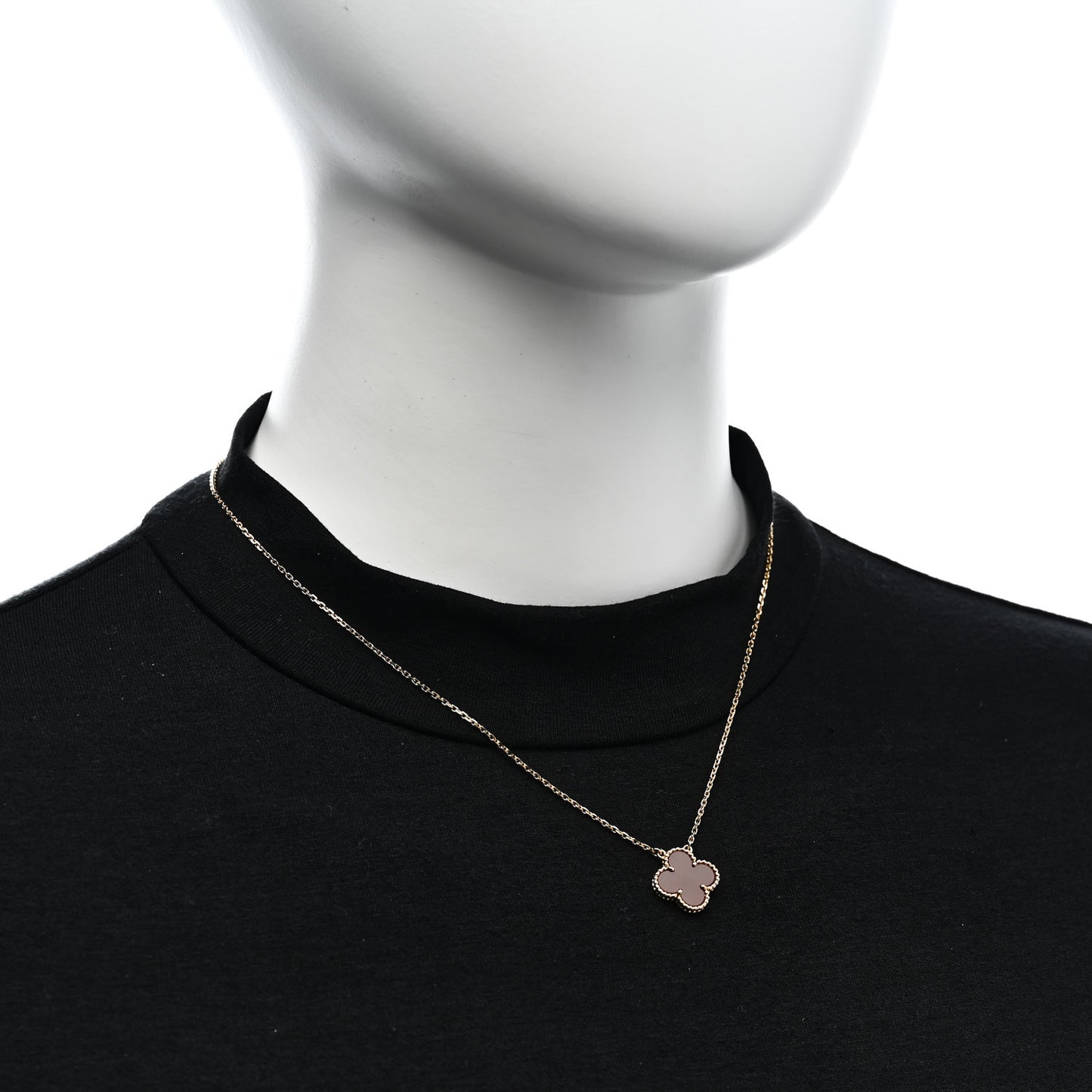 18K Yellow Gold Carnelian Vintage Alhambra Pendant Necklace