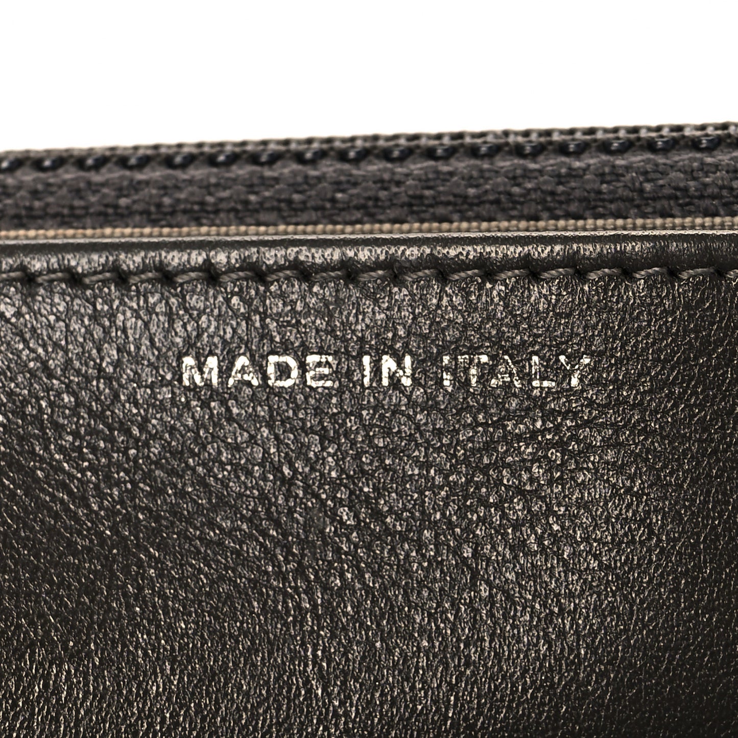 Metallic Caviar Timeless CC Wallet On Chain WOC Dark Silver