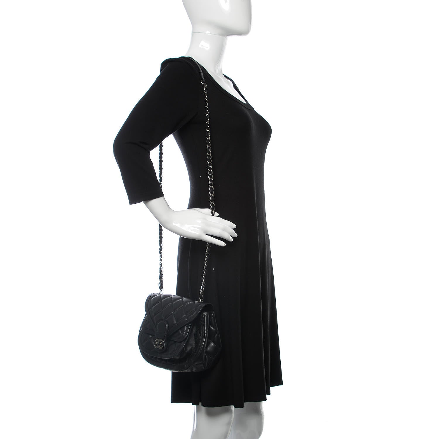 Chanel Lambskin Quilted Messenger Flap Black 2 of 11