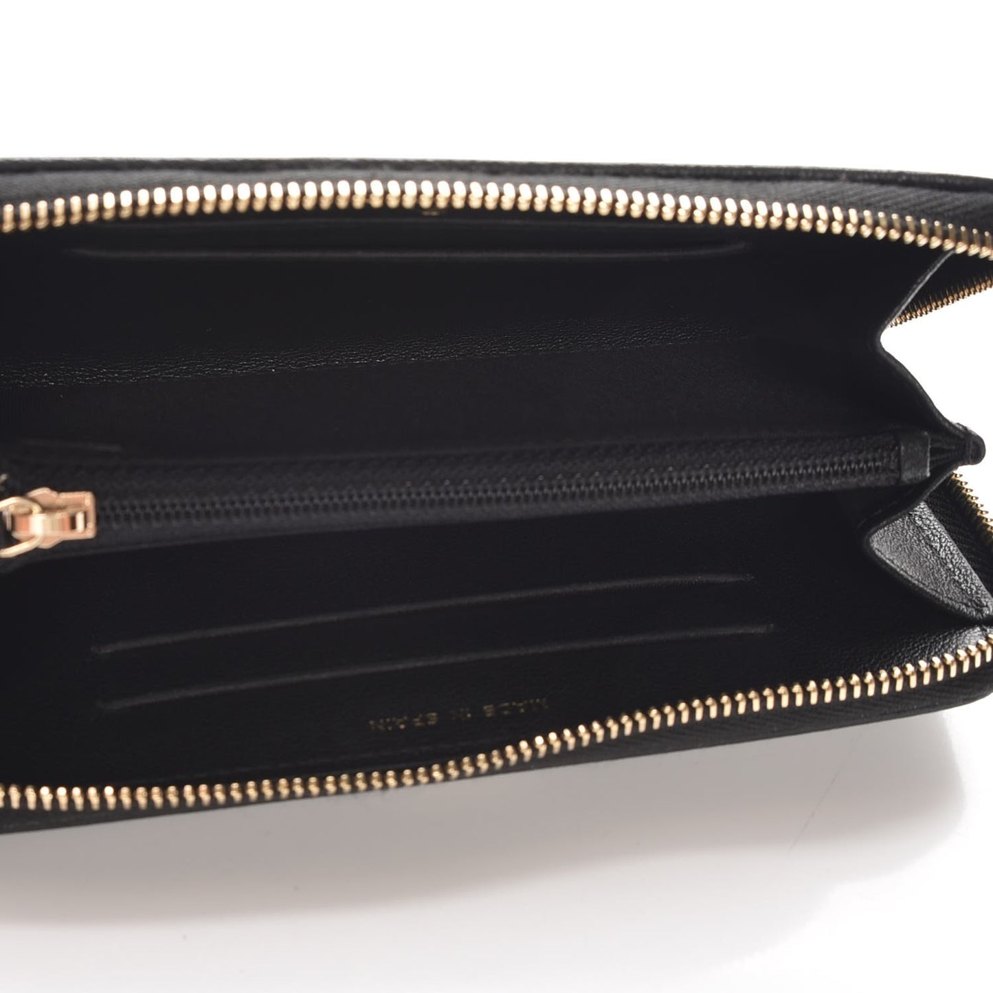 Sheepskin Chevron Quilted Mademoiselle Vintage Zip Around Wallet Black