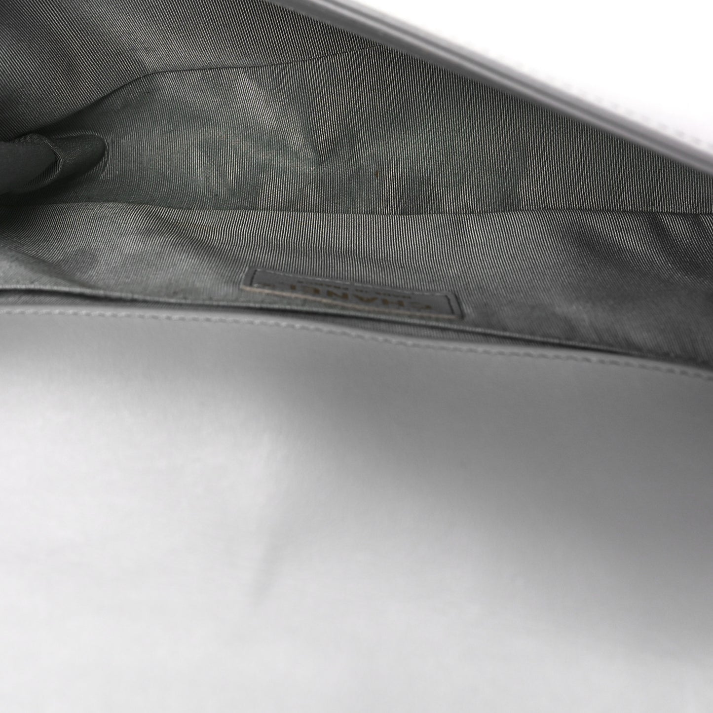 Lambskin Quilted Medium Boy Flap Grey