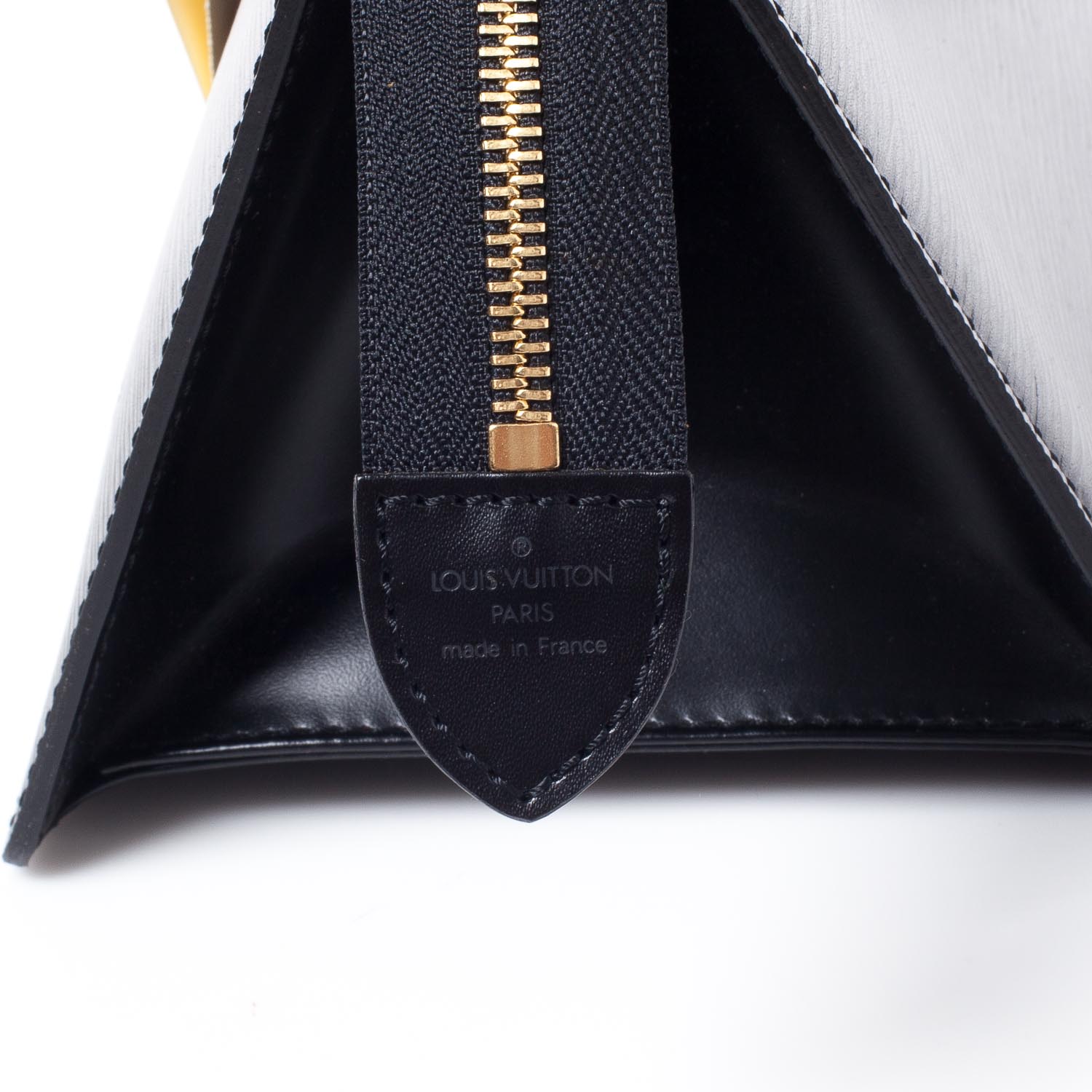 Louis Vuitton Epi Sac Triangle Black 7 of 10