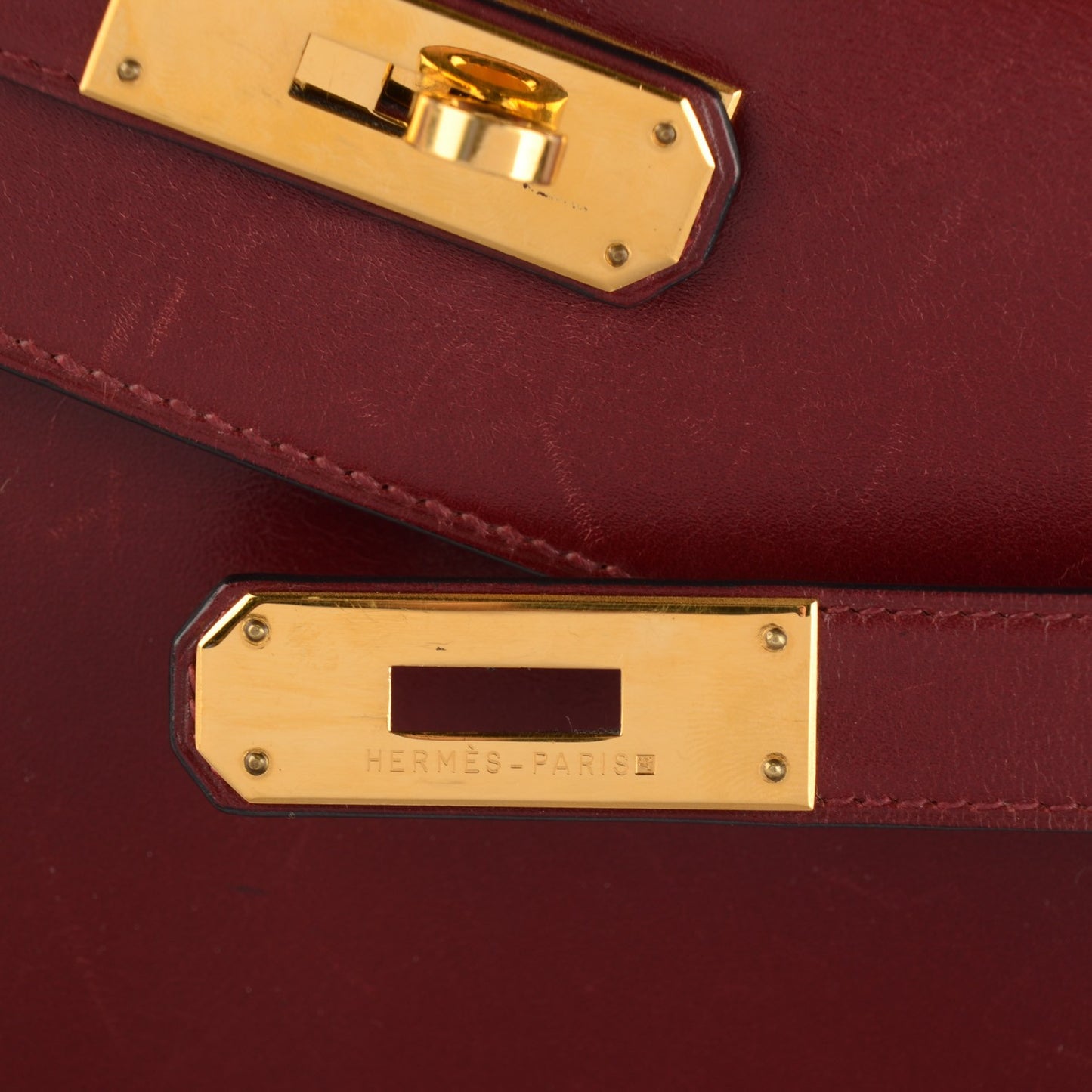 Box Kelly Sellier 32 Rouge H