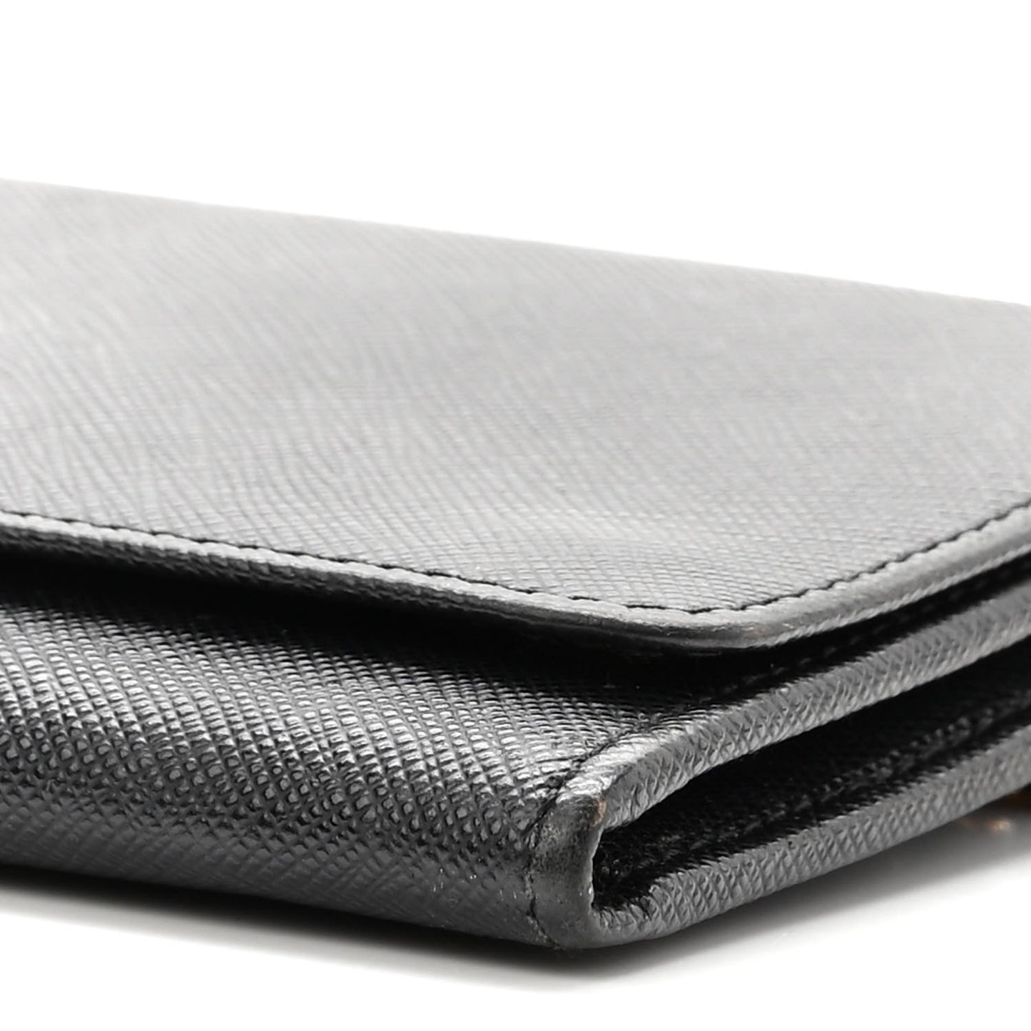 Saffiano Metal Oro Chain Wallet Black