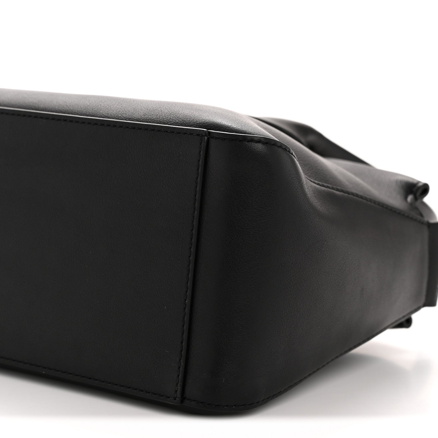 The Row Polished Saddle Calfskin E/W Top Handle Bag Black 9 of 11