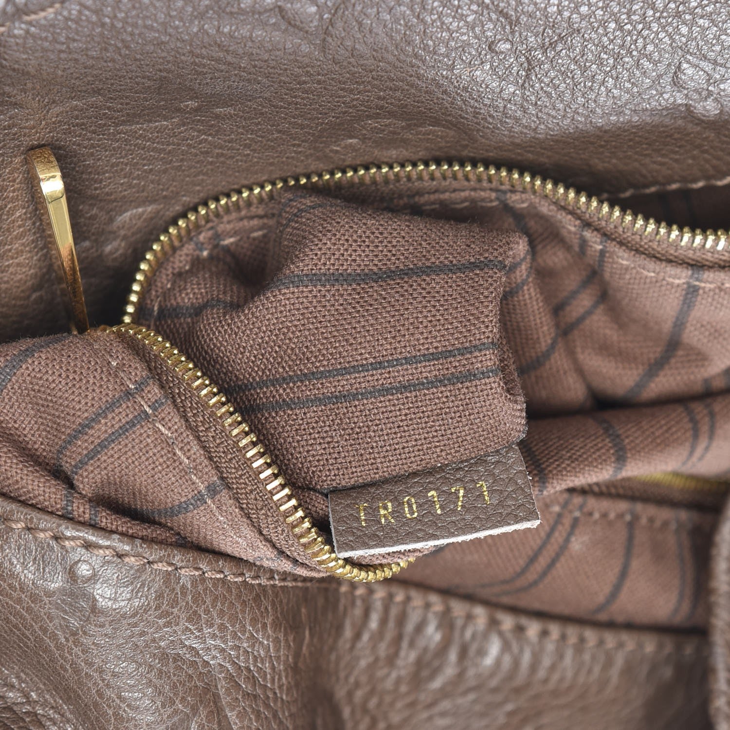 Louis Vuitton Empreinte Artsy MM Ombre 7 of 12