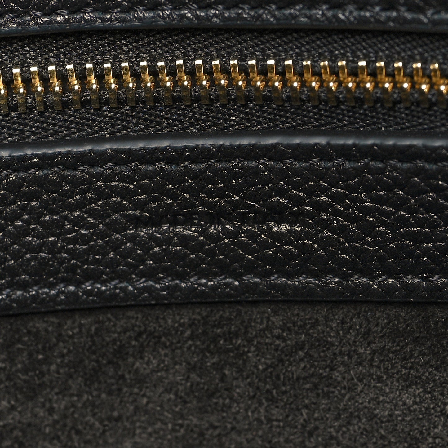 Soft Grained Calfskin Small Belt Cabas Phantom Black