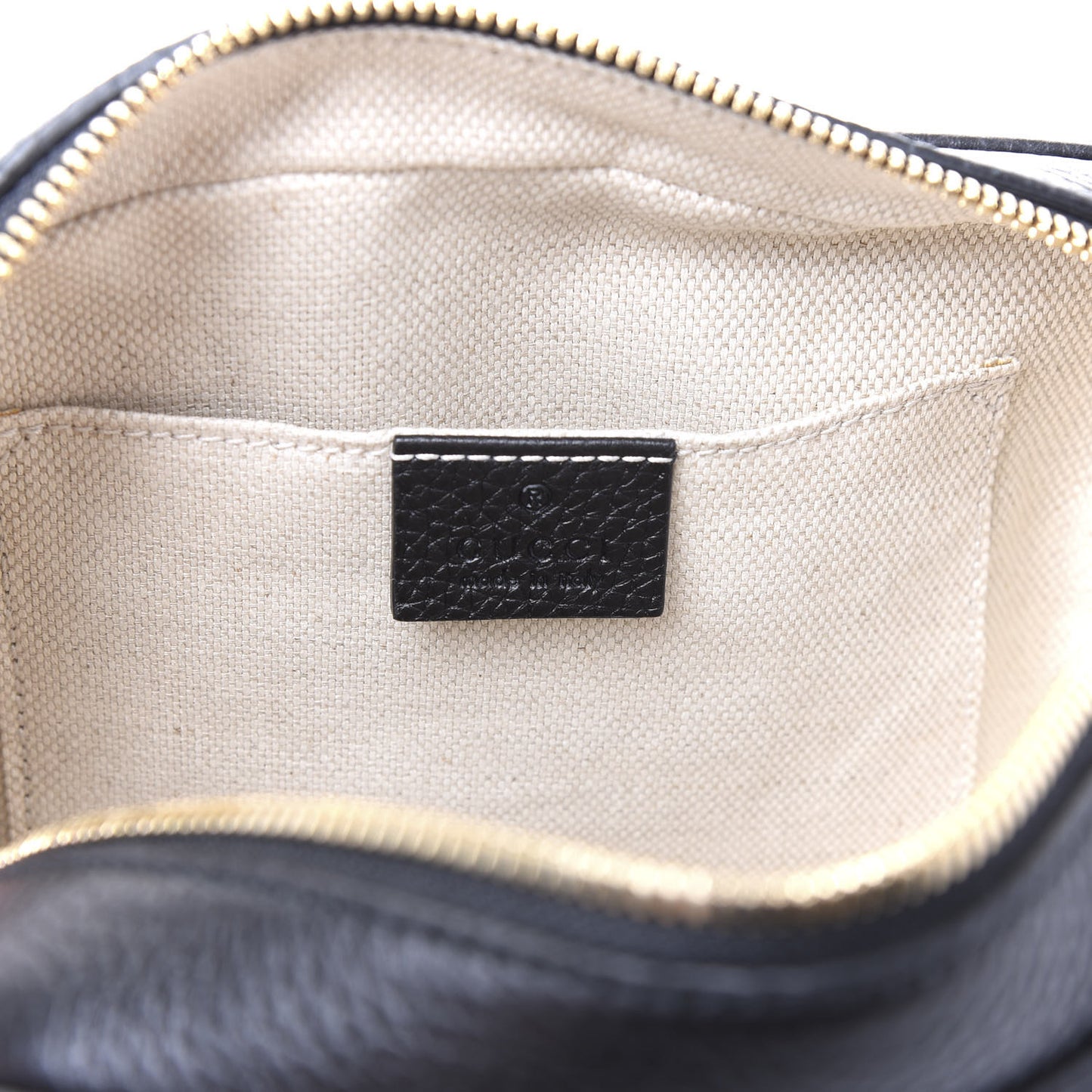 Pebbled Calfskin Small Soho Disco Bag Black