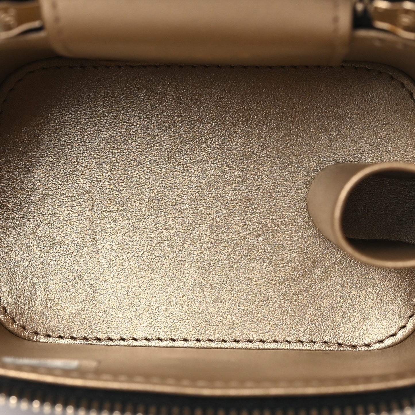Lambskin Quilted Mini Pearl Crush Vanity Case With Chain Black