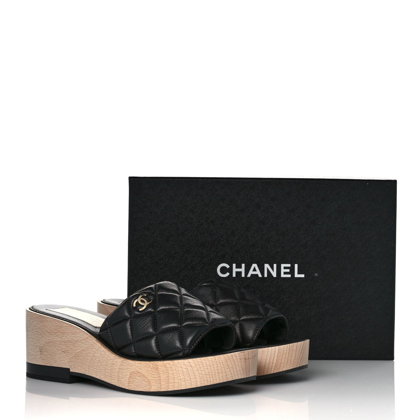 Lambskin Quilted CC Slip On Platform Sandals 39 Black