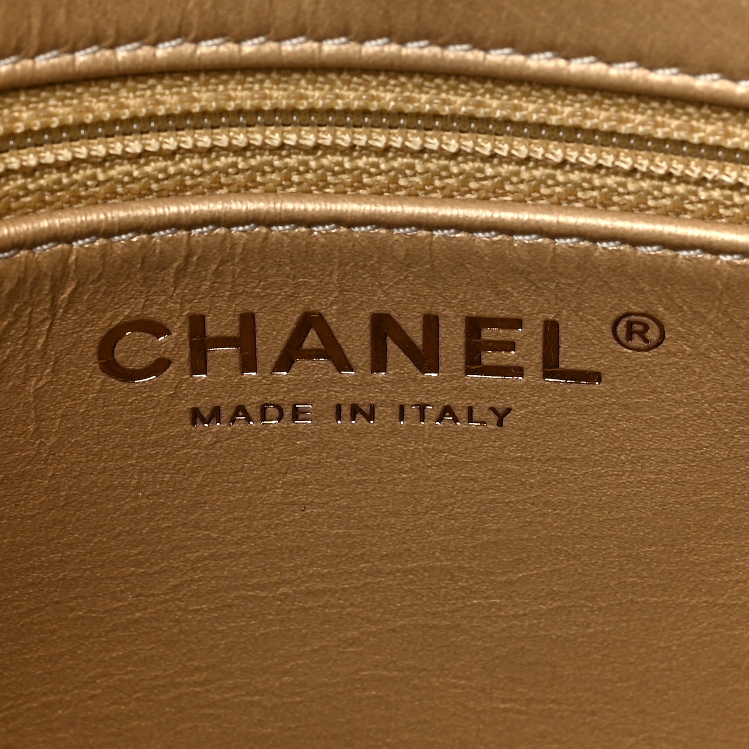 Chanel Shiny Lambskin Quilted CC Hobo Black 6 of 9