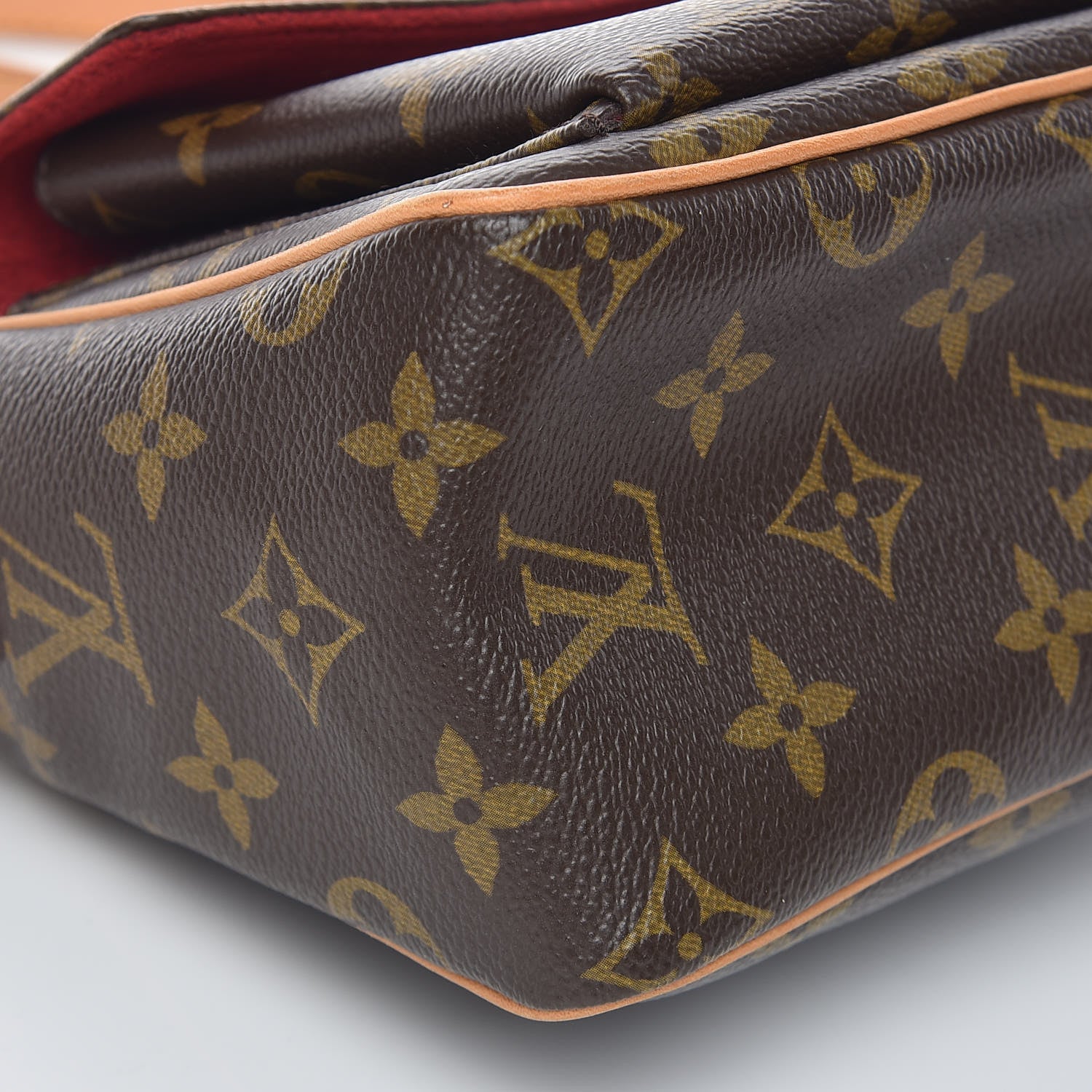 Louis Vuitton Monogram Viva-Cite PM 9 of 10