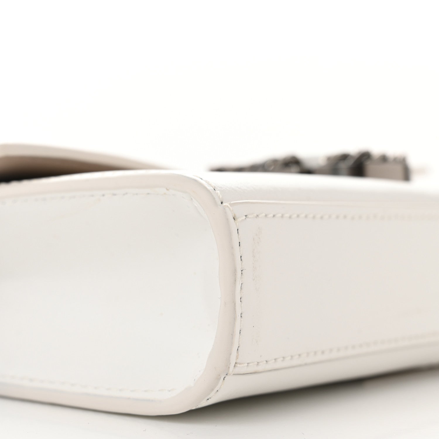 Marc Jacobs Calfskin Saint Marc Chain Wallet White 9 of 13