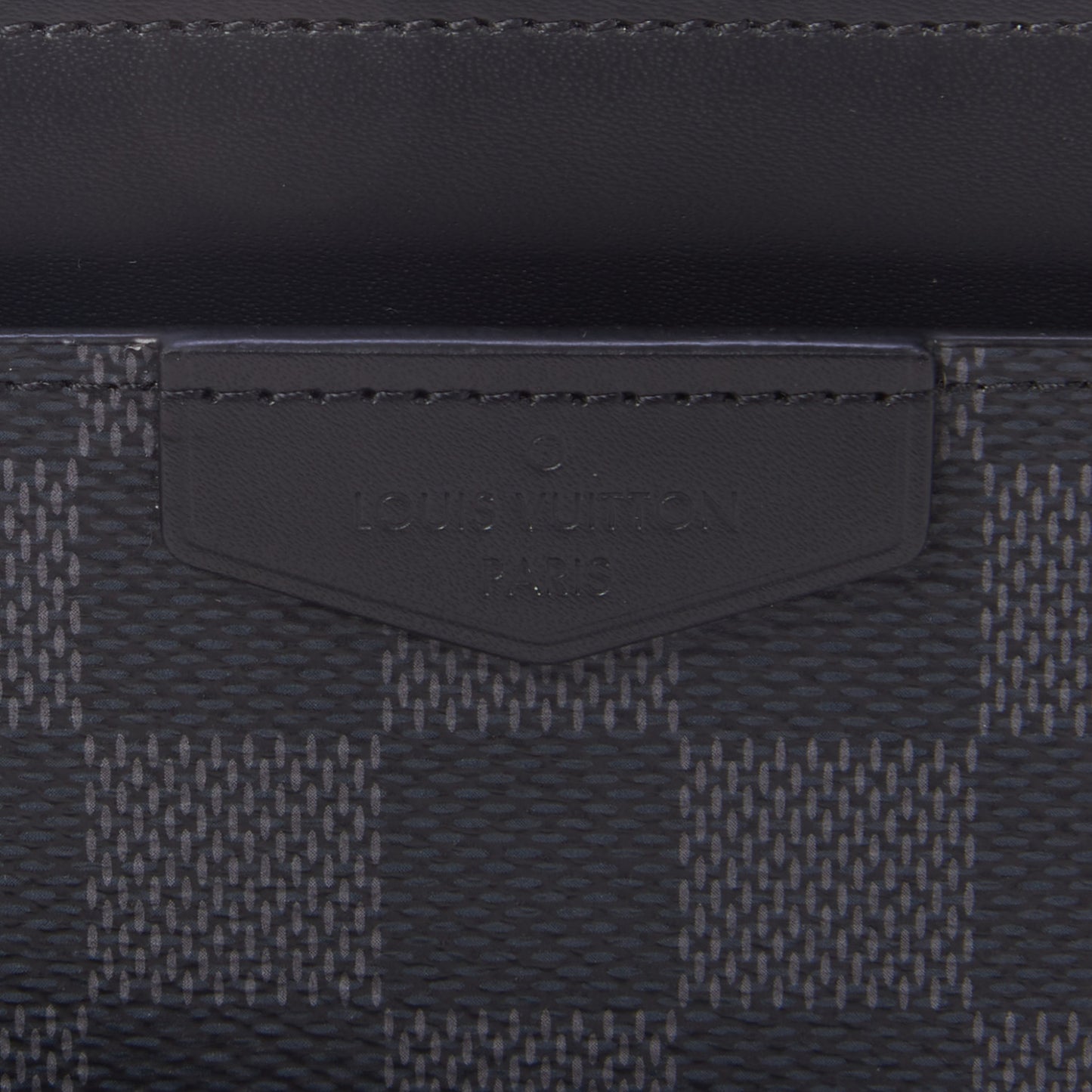 Damier Graphite Dragonne Zippy Wallet