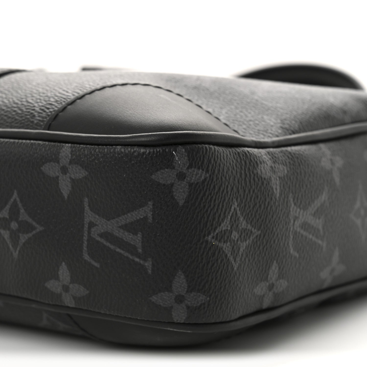 Louis Vuitton Monogram Eclipse Porte-Documents Voyage PM 1748062
