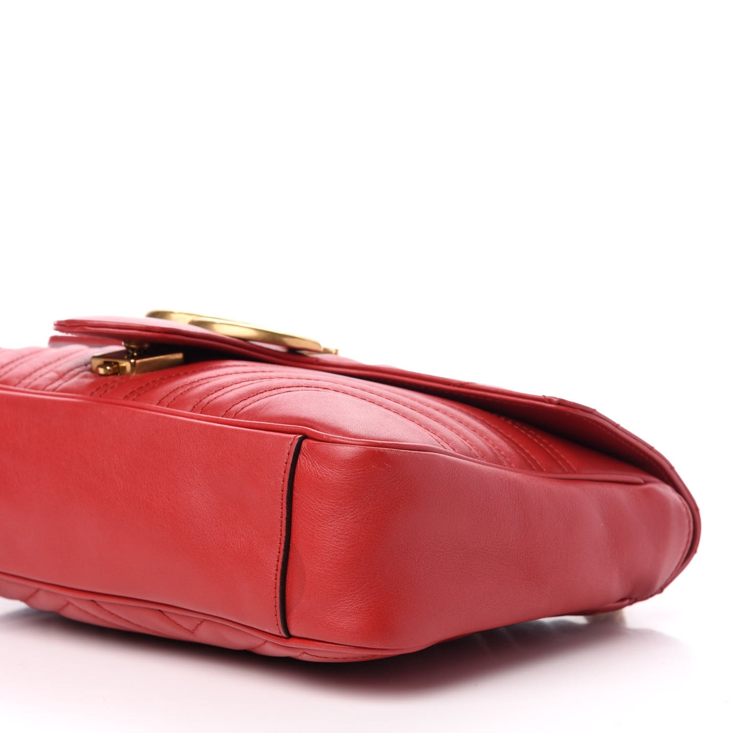 Calfskin Matelasse Medium GG Marmont Shoulder Bag Hibiscus Red