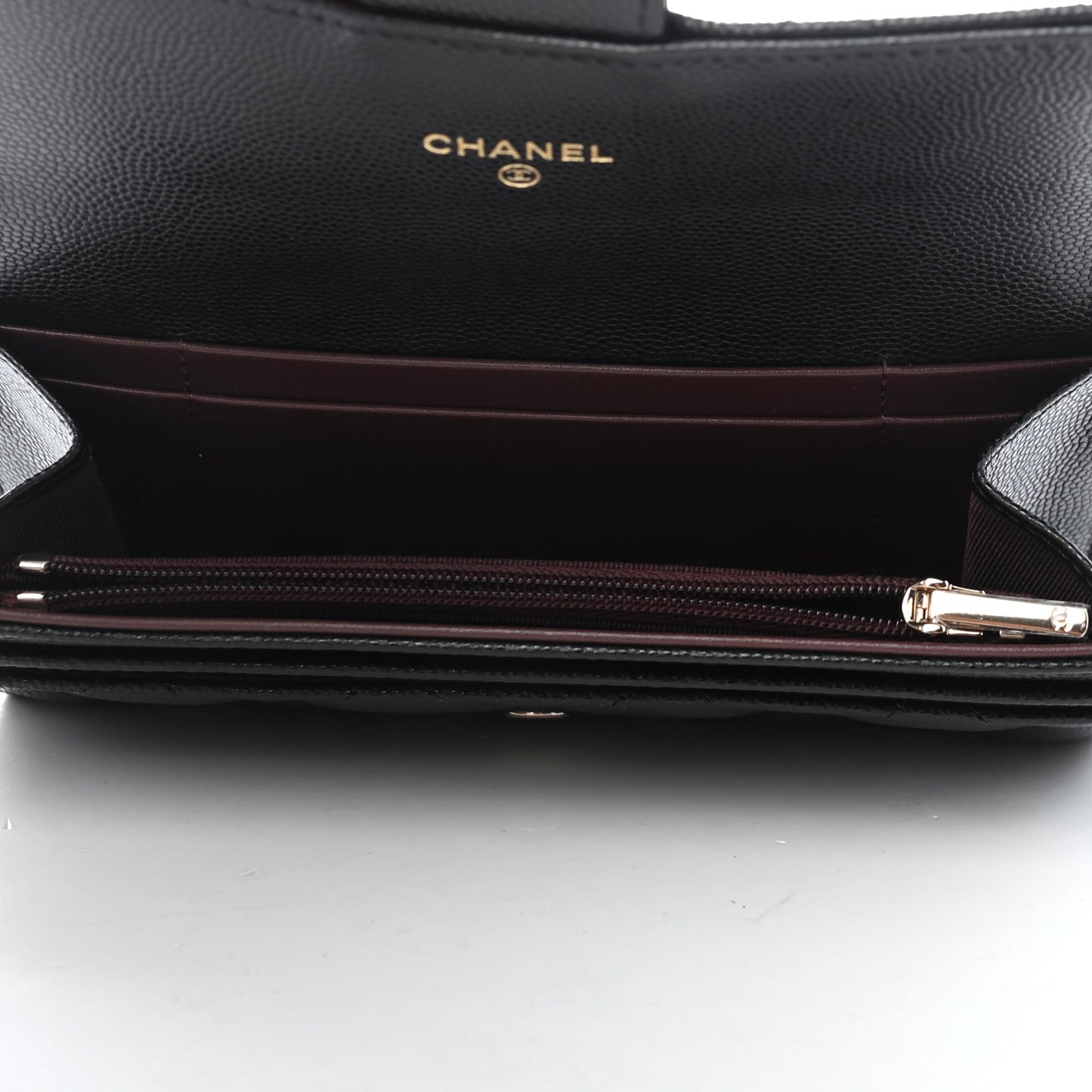 Caviar Quilted Medium Gusset Flap Wallet Black