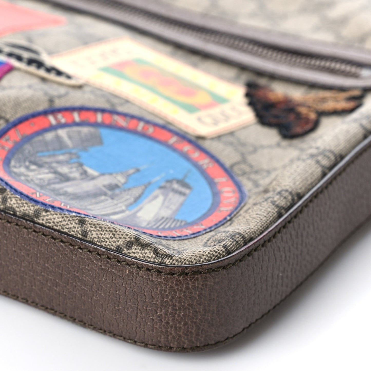 Soft GG Supreme Monogram Courrier Web Medium Flat Messenger Bag Beige New Acero Multicolor
