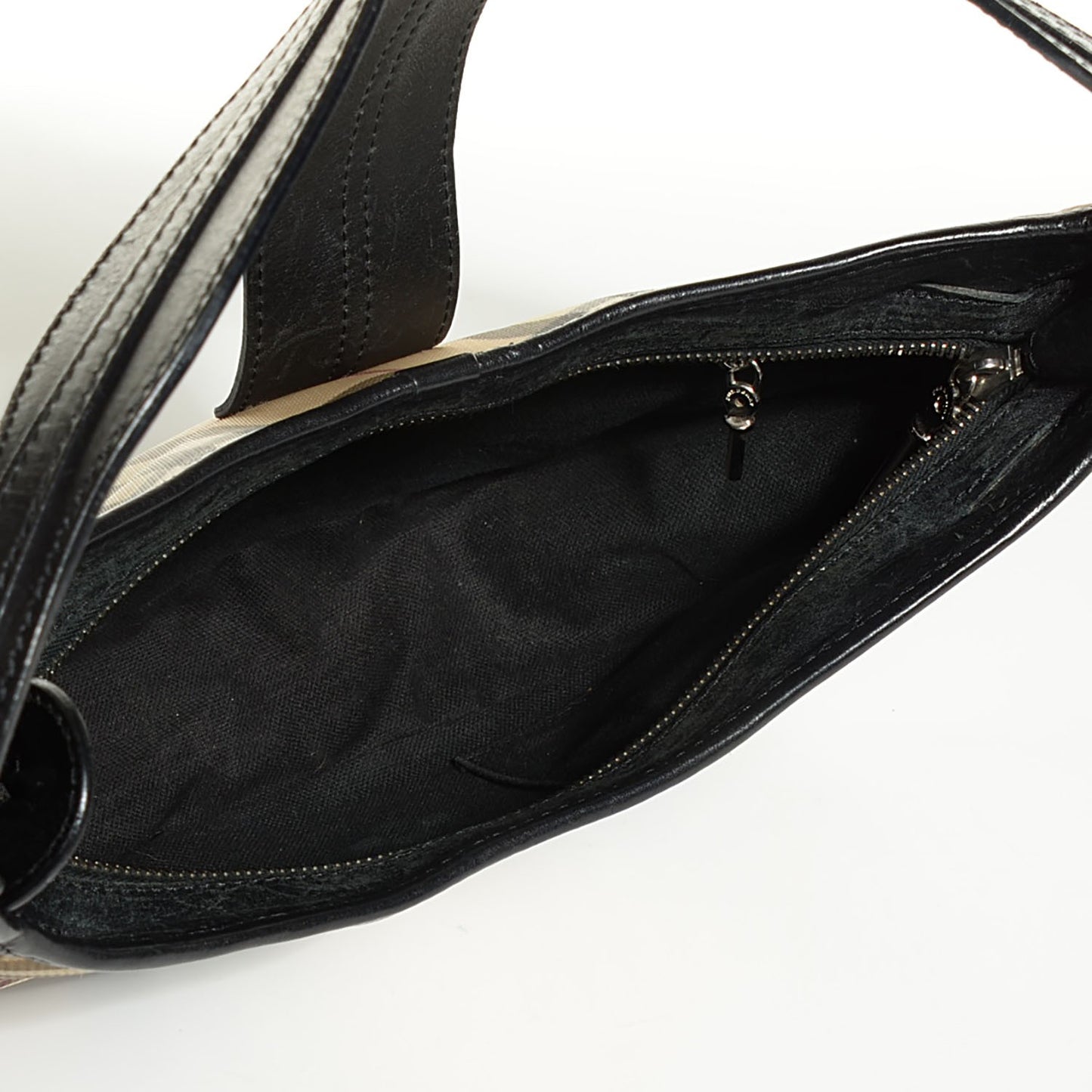 House Check Buckle Hobo Black