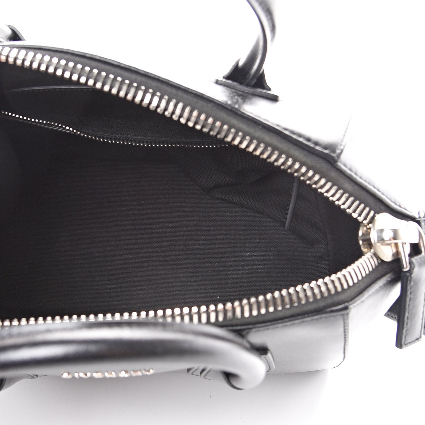 Shiny Lord Calfskin Small Antigona Black